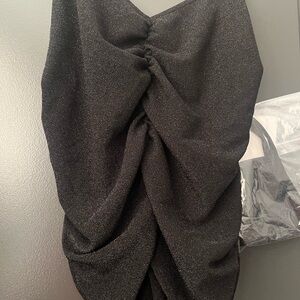 Chic Black Ruched Pencil top